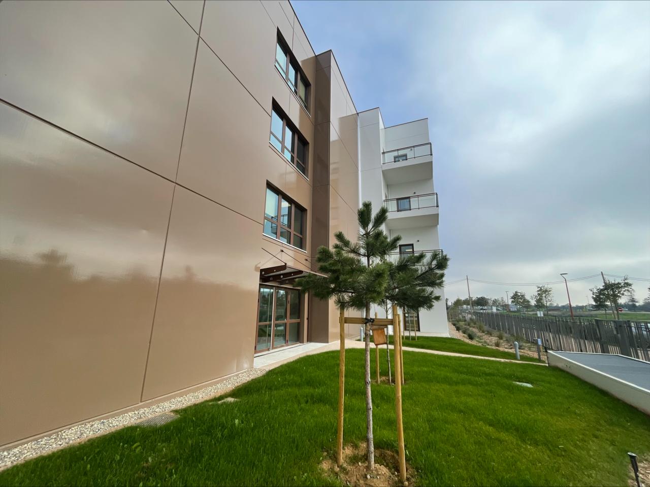 Bureau Genas 1493m² Location bureau Genas Rhône OLBUR2427457 1